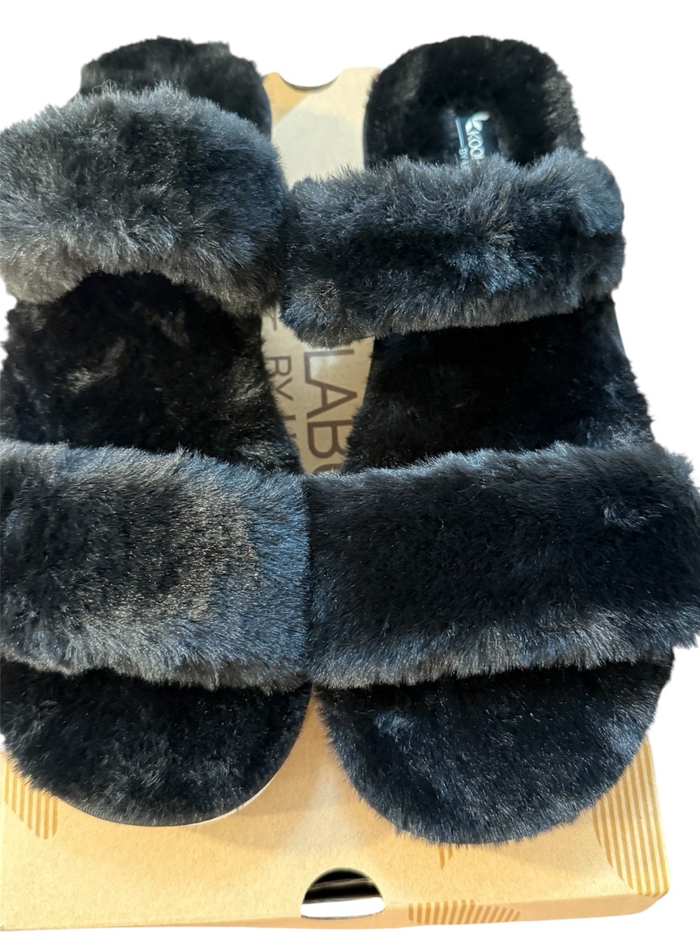 Koolaburra by UGG, Fuzz On, Slides Slippers Black, Women’s Size Size 9 - Picture 6 of 9